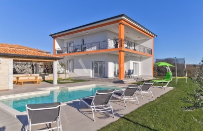 Samostojeća kuća, Kaštel, Buje