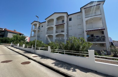 Stanovanje Novigrad