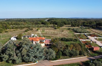 Građevinsko zemljište s panoramskim pogledom – Brtonigla, Istra