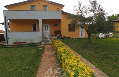 Samostojeća Kuća u okolici Umaga