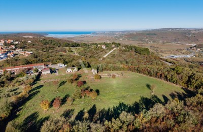 Terreno edificabile con vista panoramica sul mare e sul Golfo di Pirano