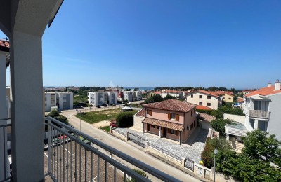Apartment with a beautiful view in Novigrad