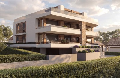 Luksuzan prizemni stan s okućnicom – Punta, Umag